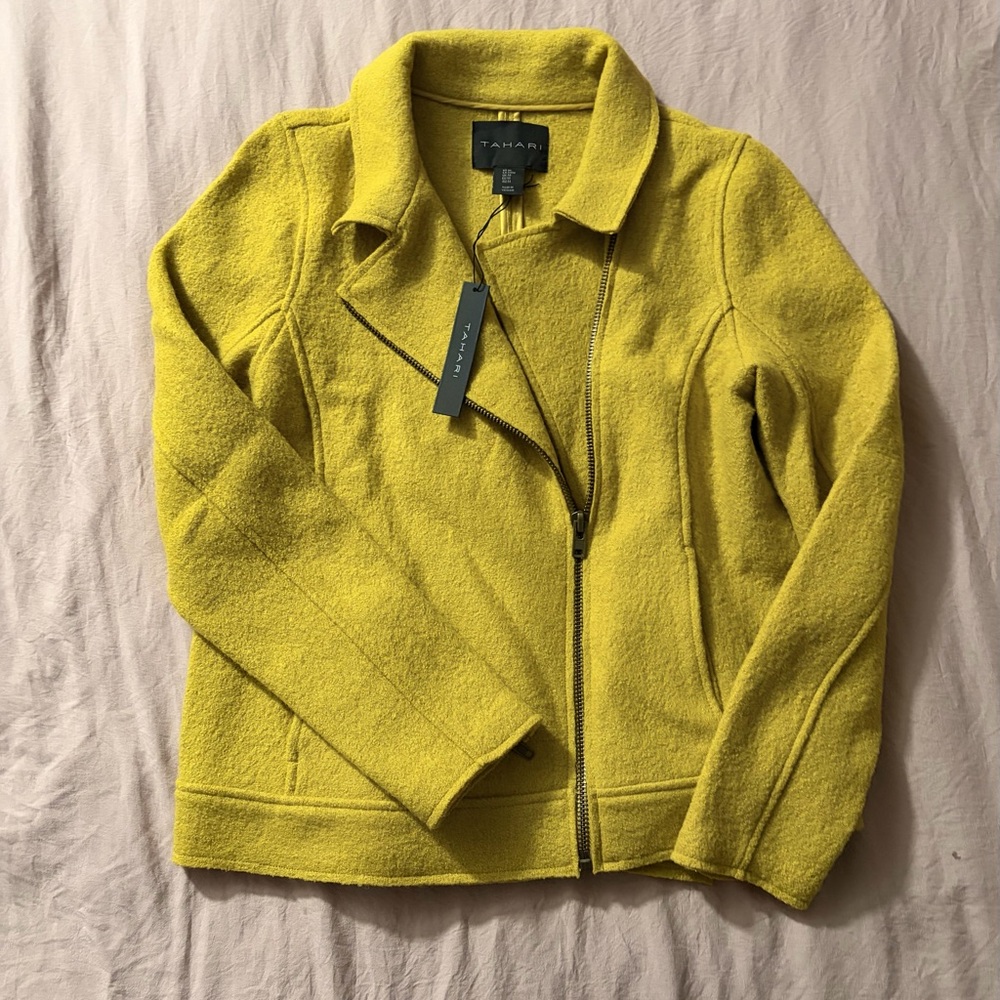Tahari Women's Vibrant Yellow Leather Jacket - Picture 8 of 9